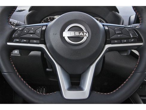 Certified 2025 Nissan Altima 2.5 SR w/ SR Premium Package AWD/4WD image 17