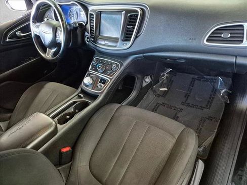 Used 2015 Chrysler 200 S w/ Comfort Group AWD/4WD image 18