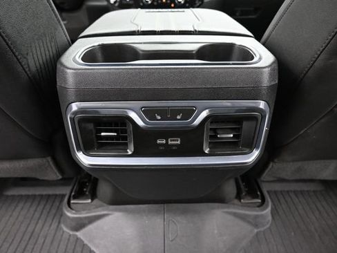 Used 2024 Chevrolet Silverado 2500 High Country w/ High Country Premium Package AWD/4WD image 24