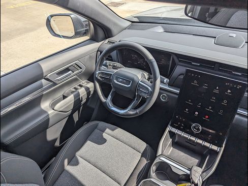 New 2027 GMC Terrain Elevation w/ Black Edition AWD/4WD image 17