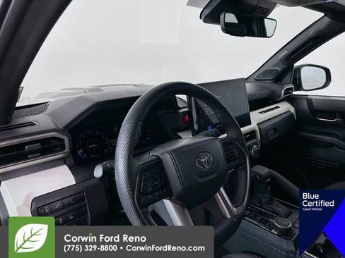 Used 2024 Toyota Tacoma TRD Sport image 11