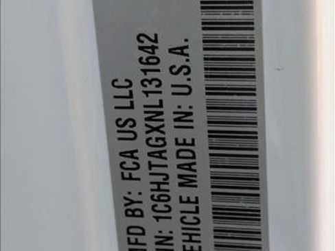 Used 2022 Jeep Gladiator Sport image 22