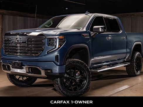 Used 2025 GMC Sierra 1500 Denali w/ Technology Package AWD/4WD image 5