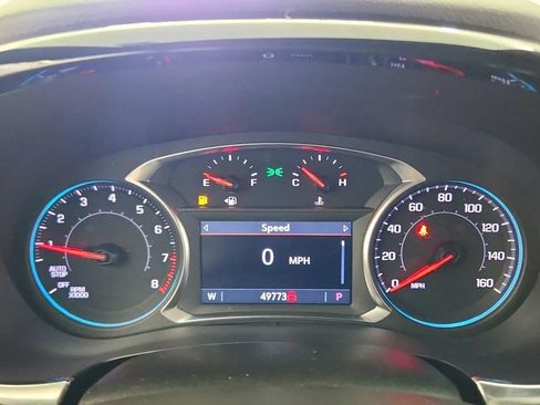 Used 2023 Chevrolet Traverse LT AWD/4WD image 16