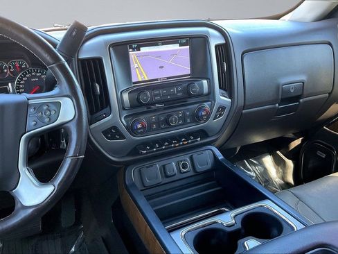 Used 2017 GMC Sierra 1500 SLT image 6