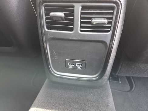 Used 2023 Chrysler 300 S RWD image 15