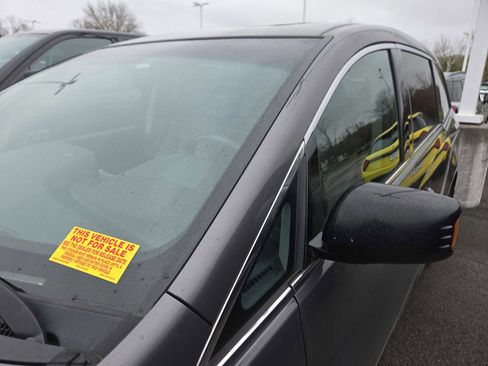 Used 2013 Honda Odyssey Touring image 9