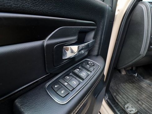 Used 2017 RAM 1500 Rebel w/ Luxury Group image 38