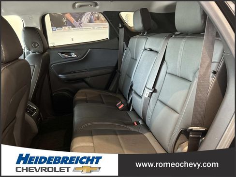 Used 2024 Chevrolet Blazer LT w/ LPO, Floor Liner Package FWD image 12