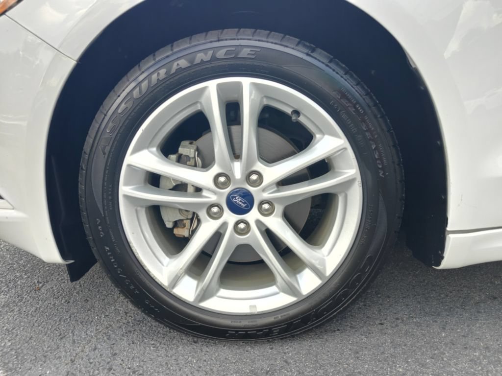 Used 2018 Ford Fusion S FWD image 13