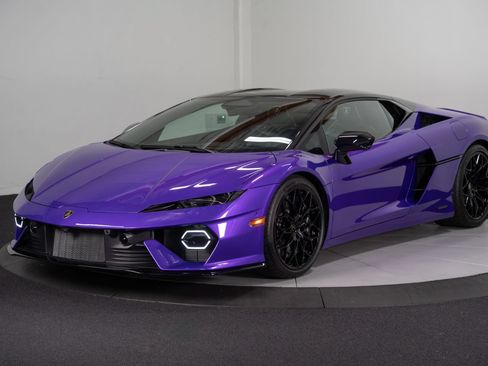 Used 2026 Lamborghini Temerario AWD/4WD image 6