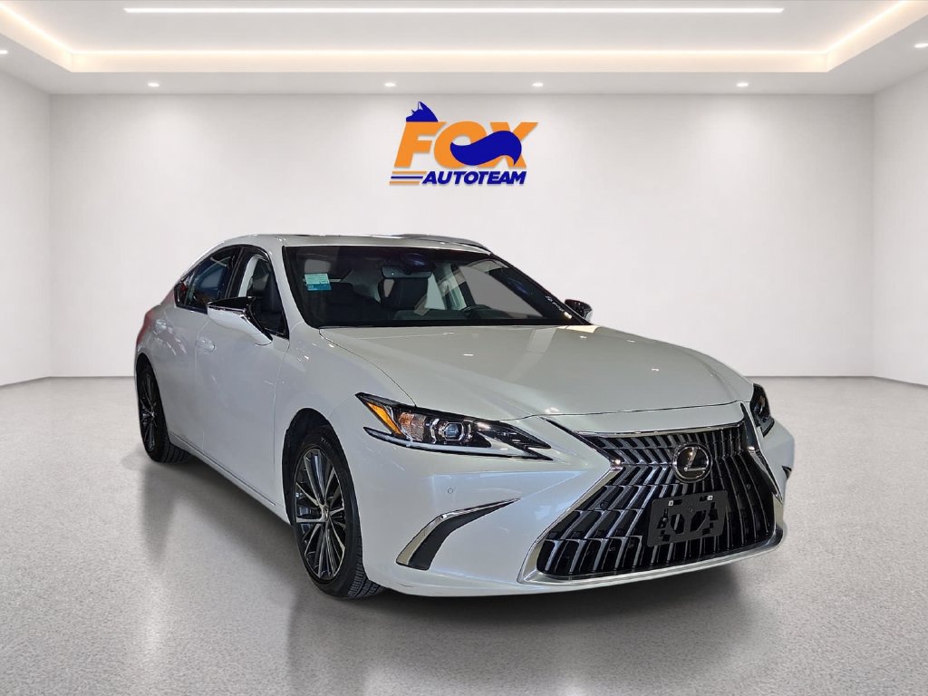 Used 2025 Lexus ES 350 w/ Premium Package FWD image 5