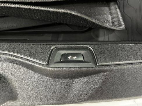 Used 2019 BMW X5 xDrive40i w/ Premium Package 2 image 17