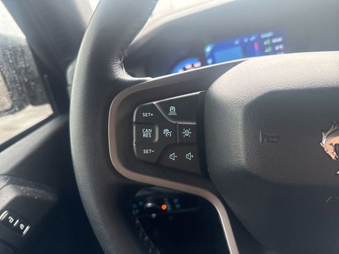 Used 2024 Ford Bronco Badlands image 17