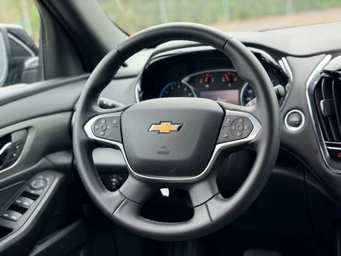 Used 2023 Chevrolet Traverse LT w/ LPO, Floor Liner Package AWD/4WD image 21