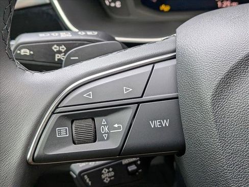 Certified 2024 Audi Q3 2.0T Premium Plus image 16