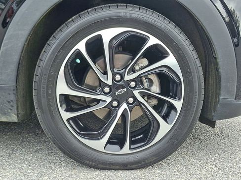 Used 2022 Chevrolet Bolt EUV Premier image 8