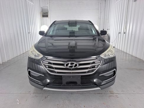 Used 2017 Hyundai Santa Fe Sport FWD image 2