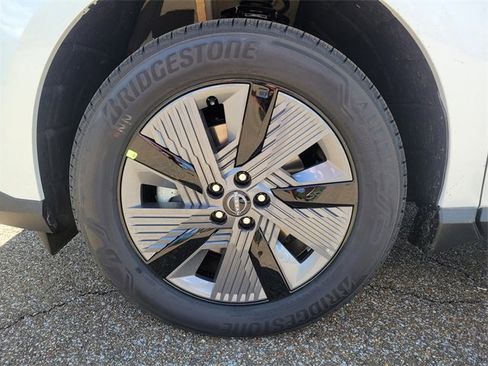 New 2025 Nissan Murano SL image 19