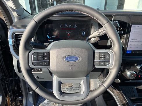 New 2026 Ford F250 Lariat w/ Lariat Ultimate Package image 38