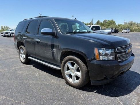 Used 2014 Chevrolet Tahoe LT w/ Texas Edition RWD image 7