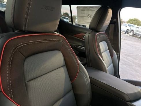 New 2026 Chevrolet Equinox EV RS image 30