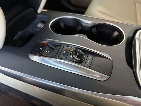 Used 2017 Acura MDX SH-AWD w/ Technology Package image 32