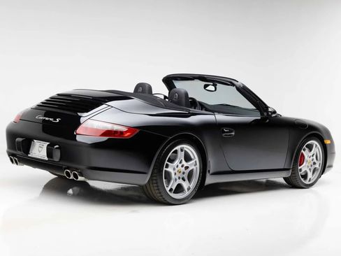 Used 2008 Porsche 911 Carrera S RWD image 11
