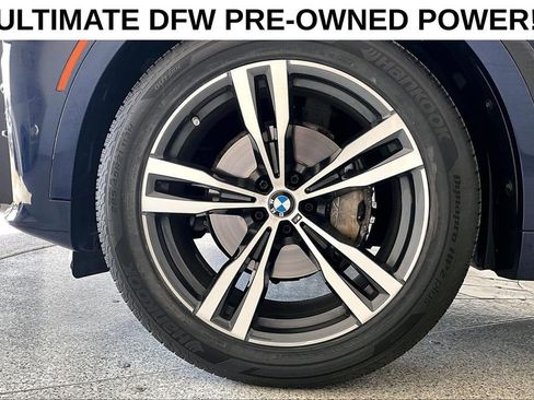 Used 2022 BMW X7 xDrive40i w/ M Sport Package AWD/4WD image 11