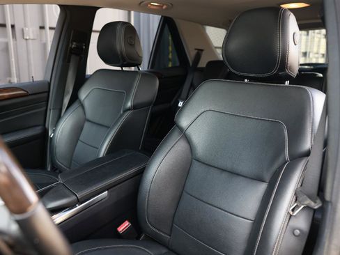 Used 2014 Mercedes-Benz ML 350 4MATIC w/ Premium 1 Package image 8