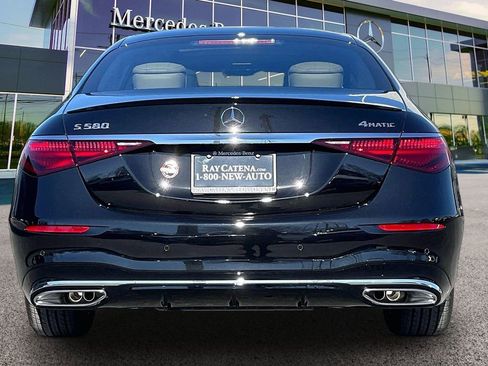 New 2026 Mercedes-Benz S 580 4MATIC Sedan image 4