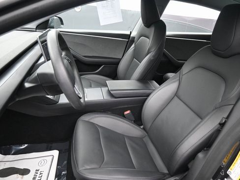 Used 2025 Tesla Model 3 Long Range image 23