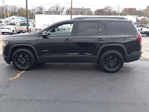 Used 2023 GMC Acadia AT4 image 6