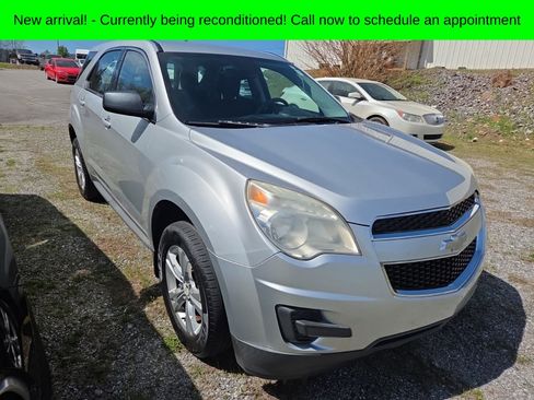 Used 2012 Chevrolet Equinox LS image 2