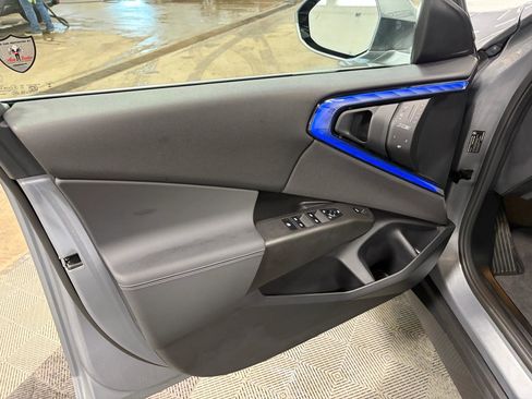 Used 2025 BMW X3 xDrive30i w/ Premium Package image 34