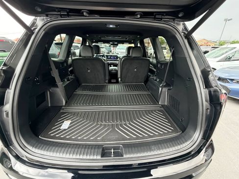 Used 2024 Kia Telluride EX X-Line AWD/4WD image 32