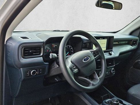 Used 2022 Ford Maverick XL image 9