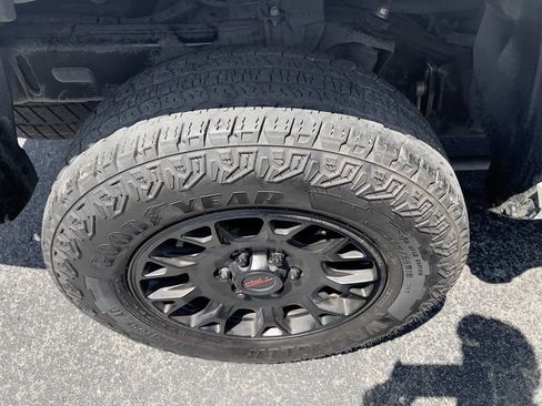 Used 2024 Toyota Tacoma TRD Sport RWD image 14