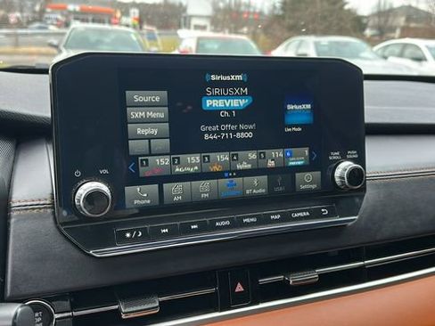 Used 2024 Mitsubishi Outlander SEL image 15