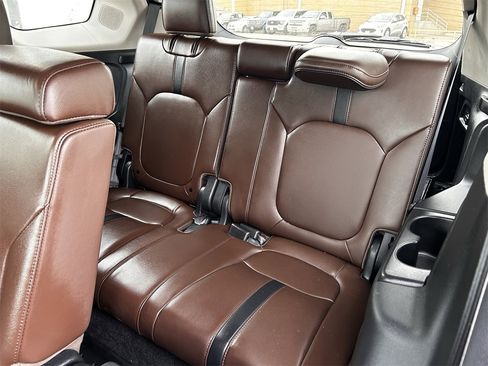 Used 2024 Honda Pilot Elite image 28