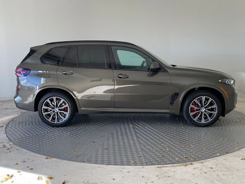 New 2026 BMW X5 xDrive40i w/ M Sport Package image 7