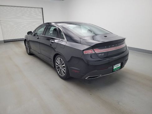 Used 2019 Lincoln MKZ Premiere image 5