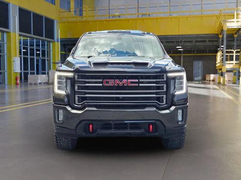 Used 2022 GMC Sierra 2500 AT4 w/ AT4 Preferred Package AWD/4WD image 10