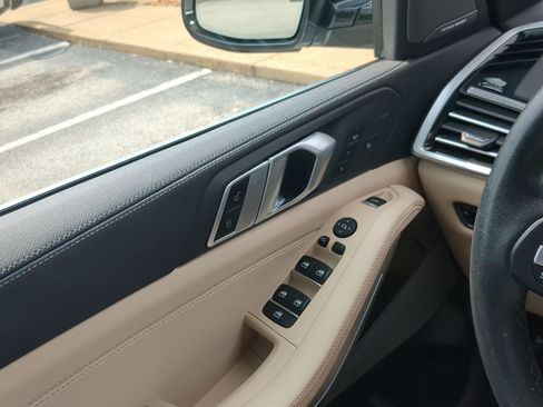 Used 2021 BMW X5 sDrive40i w/ Premium Package 2 RWD image 14
