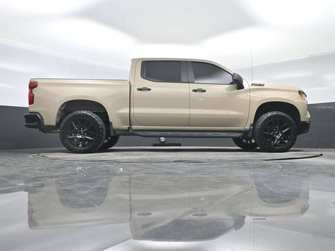Used 2022 Chevrolet Silverado 1500 Custom Trail Boss w/ LPO, Dark Essentials Package AWD/4WD image 31
