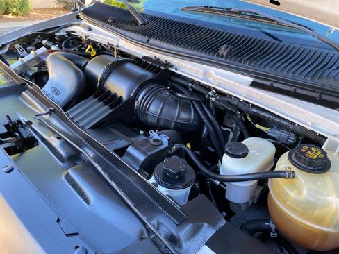 Used 2013 Ford E-250 and Econoline 250 w/ PWR Group image 11