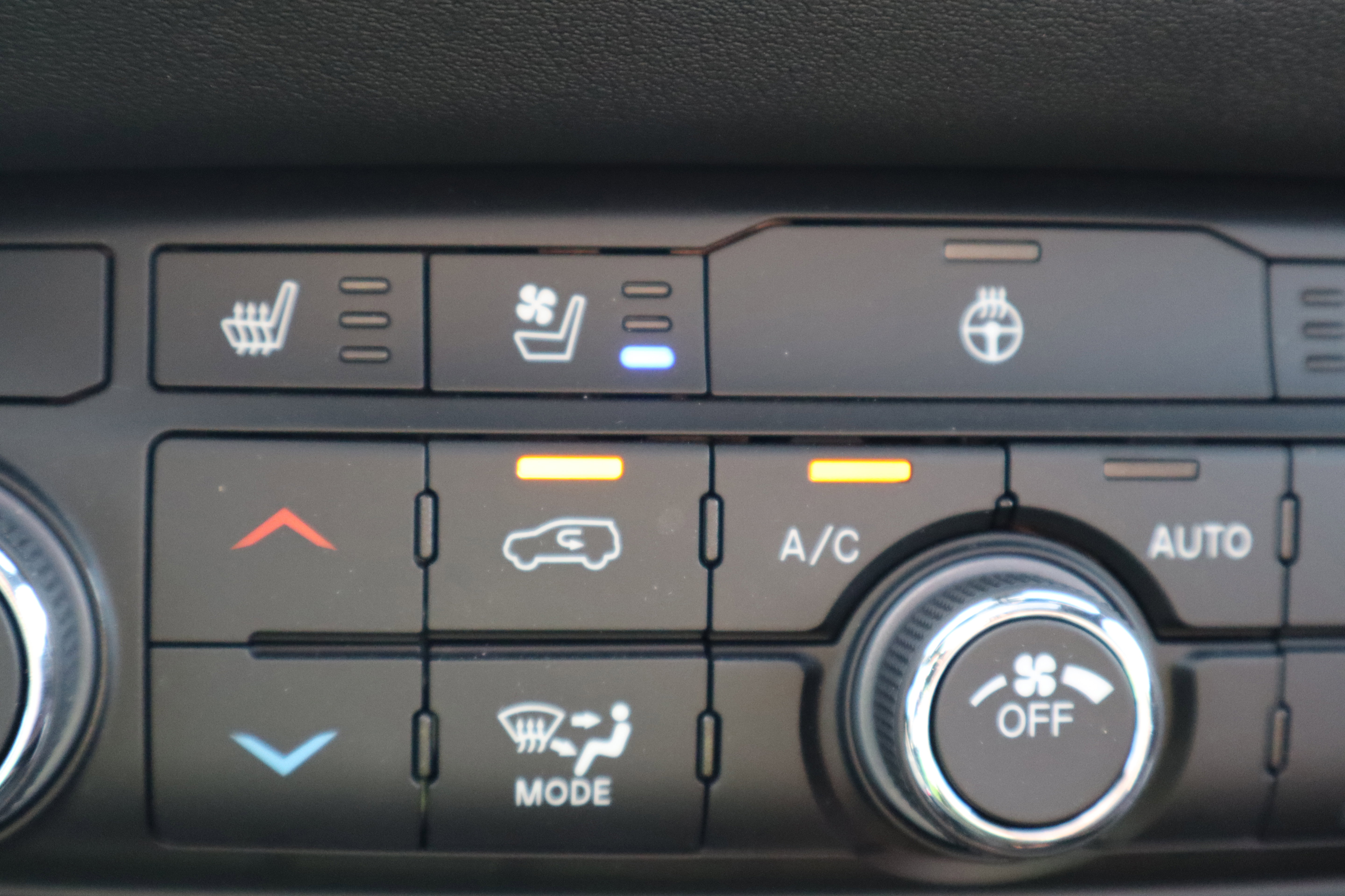 Used 2024 Dodge Durango R/T AWD/4WD image 27