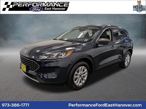 Certified 2022 Ford Escape SE AWD/4WD image 1