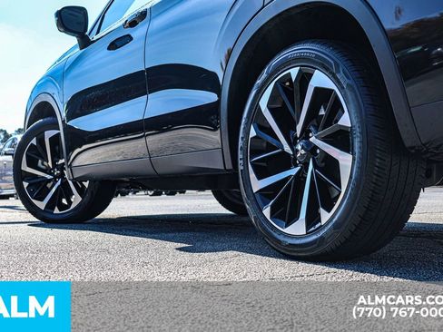 Used 2024 Mitsubishi Outlander SE image 17