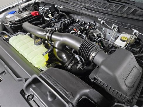 New 2025 Lincoln Navigator L Reserve image 22